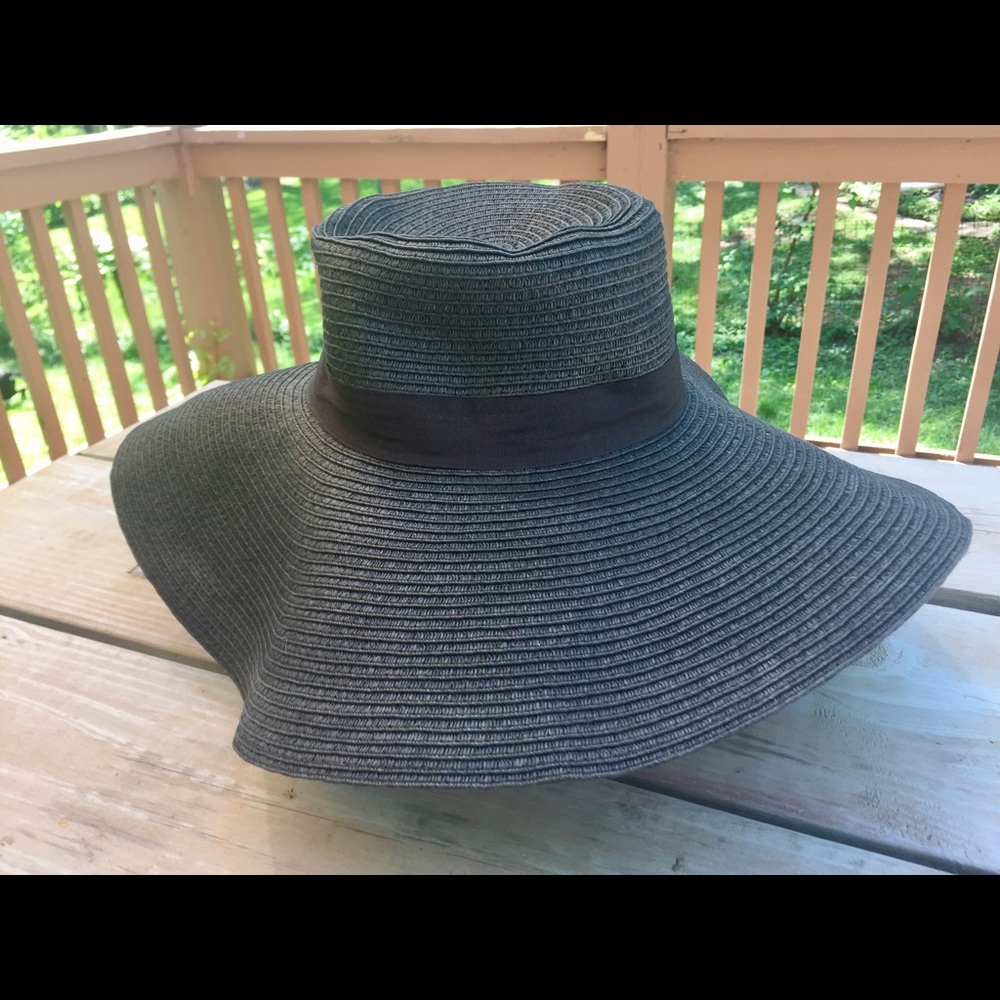 Wide brim Straw Hat